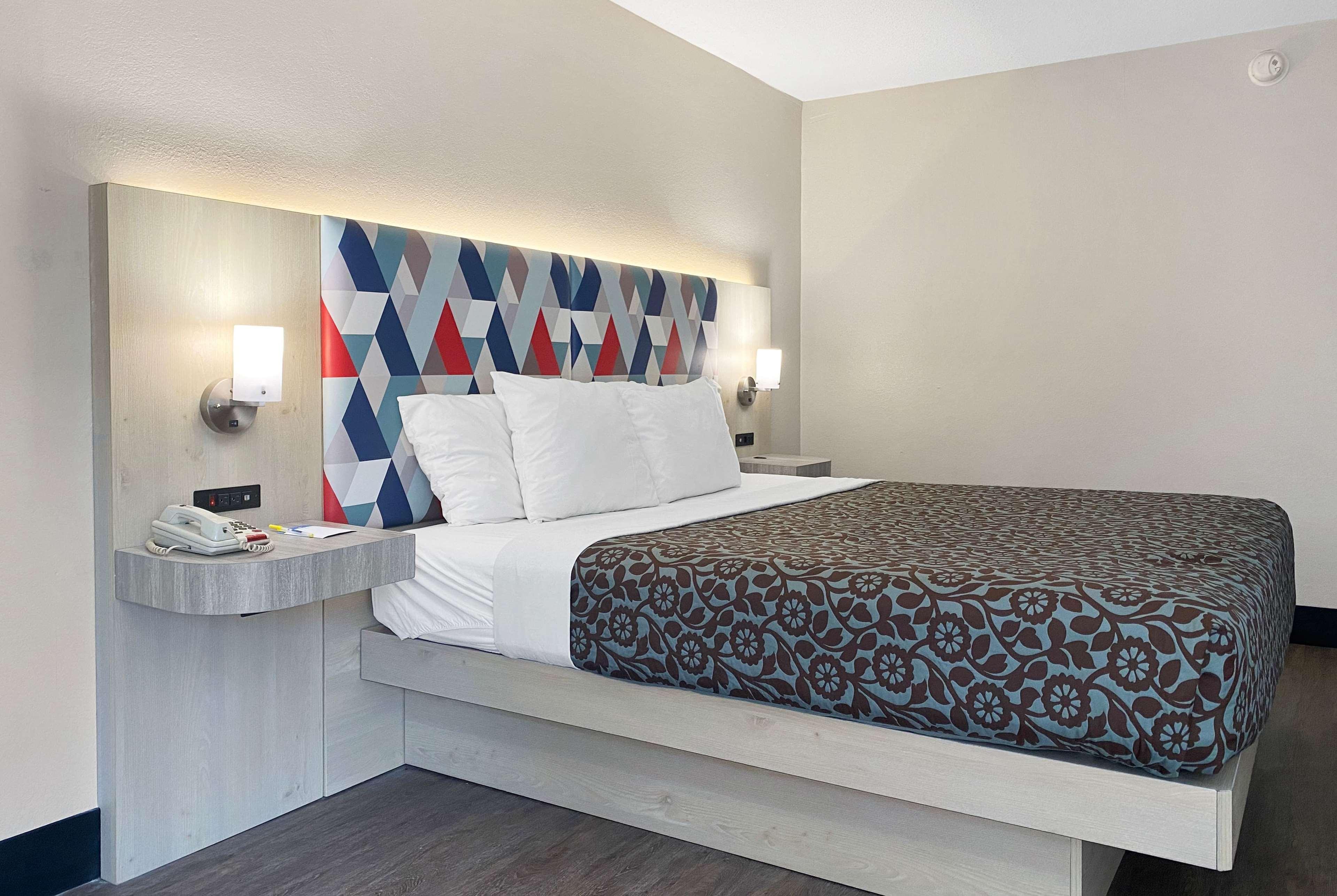 Days Inn & Suites By Wyndham Peachtree Corners Norcross Εξωτερικό φωτογραφία