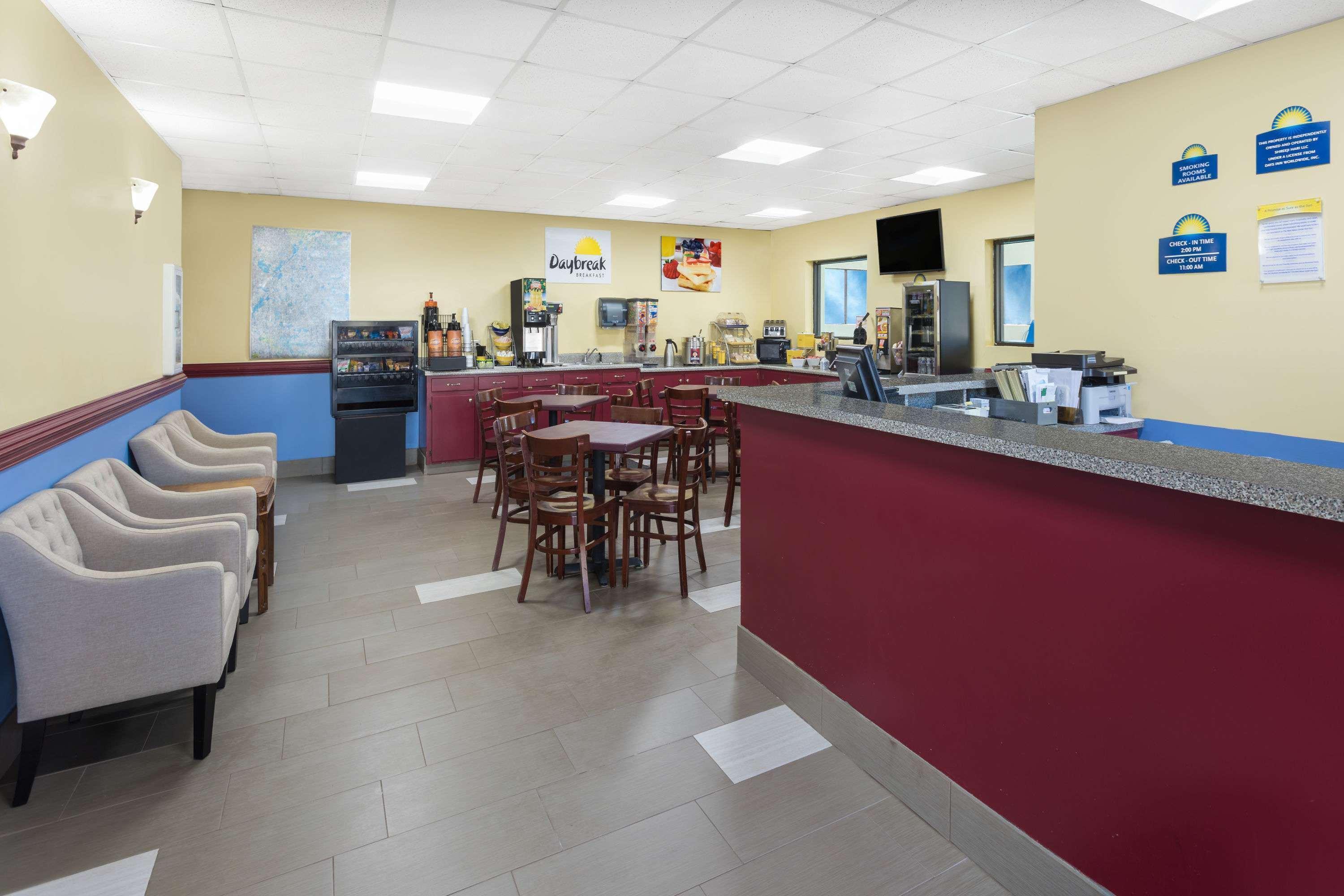 Days Inn & Suites By Wyndham Peachtree Corners Norcross Εξωτερικό φωτογραφία