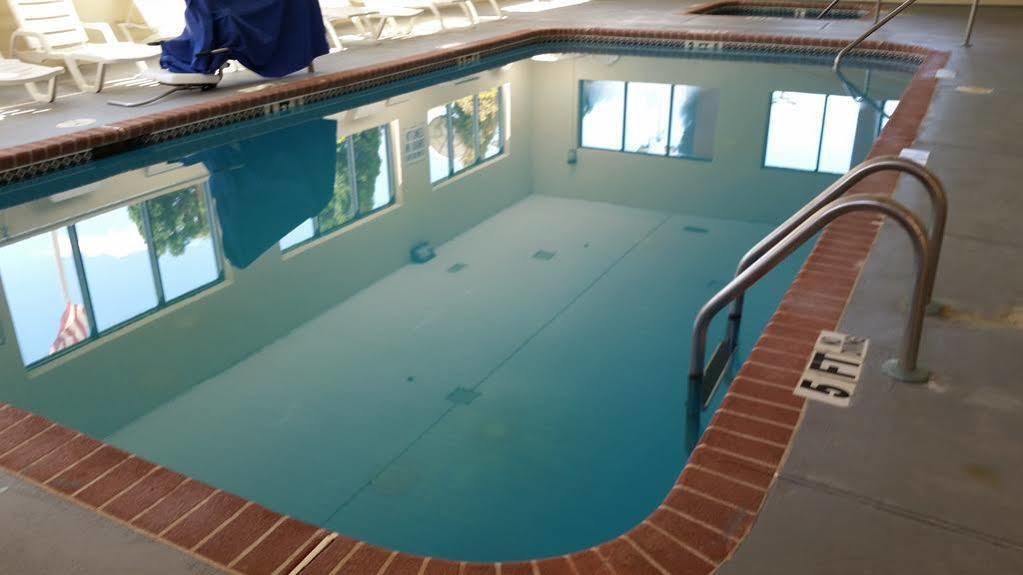 Days Inn & Suites By Wyndham Peachtree Corners Norcross Εξωτερικό φωτογραφία